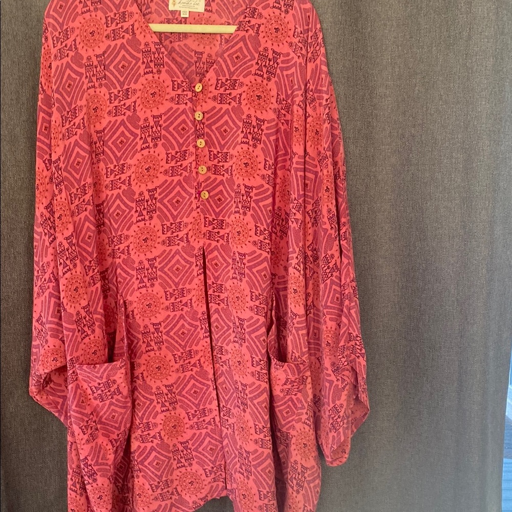 Women's Printed Button Tunic Top - Pink